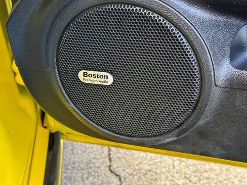 Used 2015 Chevrolet Camaro LT w/ RS Package image 18