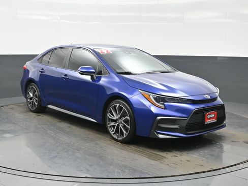 Used 2022 Toyota Corolla SE image 8