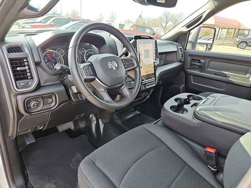 New 2026 RAM 2500 Tradesman AWD/4WD image 10