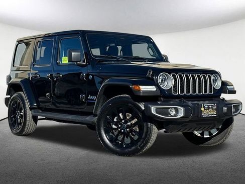 Used 2025 Jeep Wrangler Sahara 4xe image 2