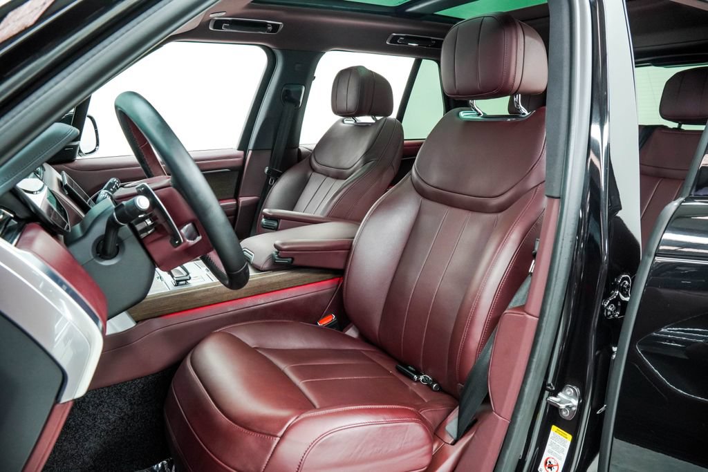Used 2024 Land Rover Range Rover SE AWD/4WD image 16