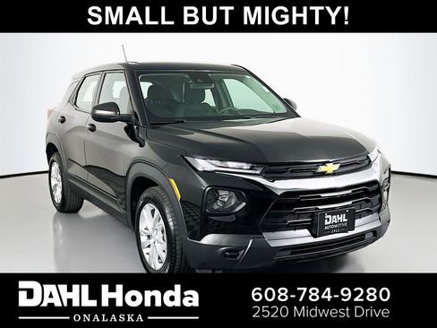 Used 2022 Chevrolet TrailBlazer LS FWD image 1