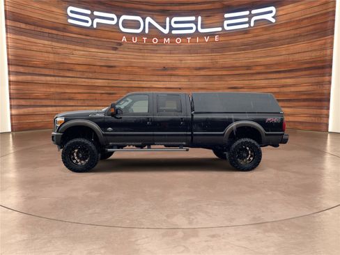 Used 2015 Ford F350 King Ranch w/ King Ranch Package image 2