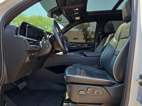 Used 2024 Cadillac Escalade Sport w/ Touring Package RWD image 16