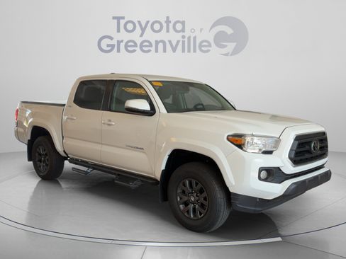 Used 2023 Toyota Tacoma SR5 w/ Technology Package RWD image 8