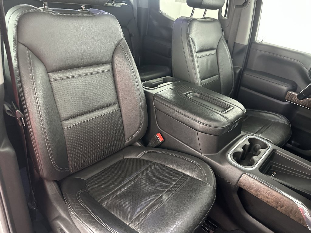 Used 2019 GMC Sierra 1500 Denali w/ Denali Ultimate Package AWD/4WD image 32