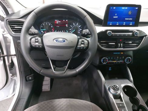 Used 2022 Ford Escape SE w/ Convenience Package AWD/4WD image 16