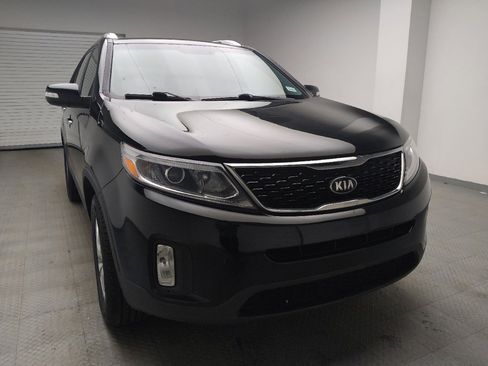 Used 2014 Kia Sorento LX w/ Premium Package image 14