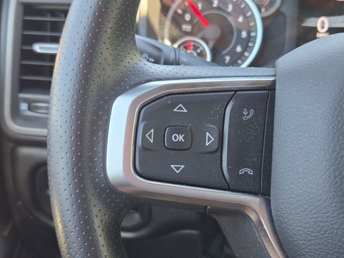 Used 2026 RAM 1500 Express AWD/4WD image 17