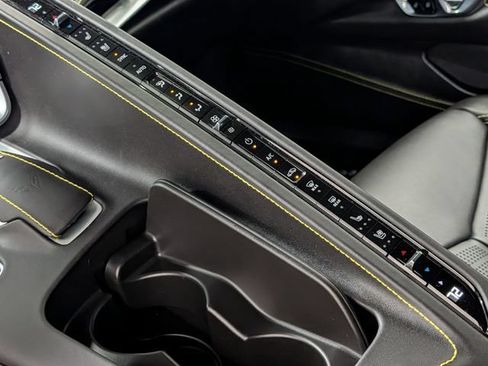 Used 2025 Chevrolet Corvette Stingray Premium Cpe w/ Z51 Performance Package RWD image 37