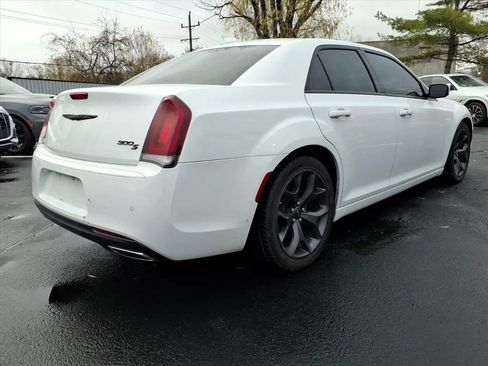 Used 2022 Chrysler 300 S image 3