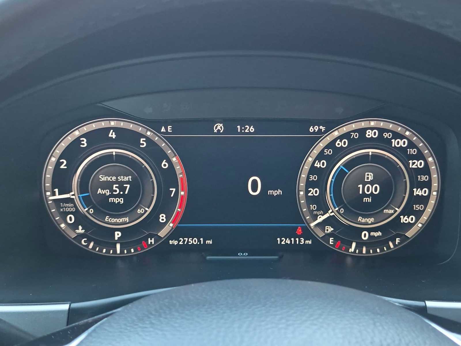 Used 2019 Volkswagen Atlas SEL R-Line AWD/4WD image 31