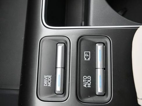 Used 2026 Hyundai Sonata SEL FWD image 16