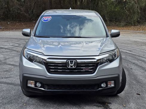 Used 2019 Honda Ridgeline Sport image 2