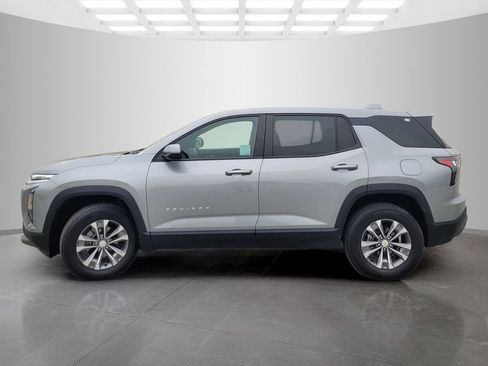Used 2025 Chevrolet Equinox LT AWD/4WD image 8