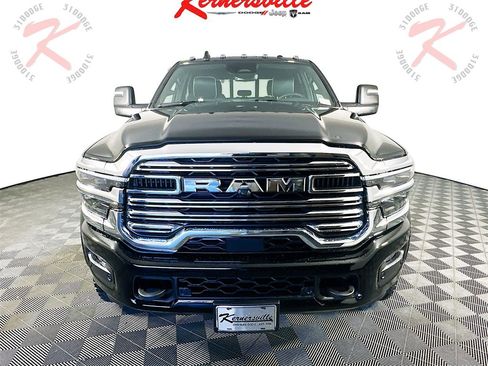 New 2026 RAM 4500 Tradesman 60CA Dually w/ Laramie Trim Package image 2