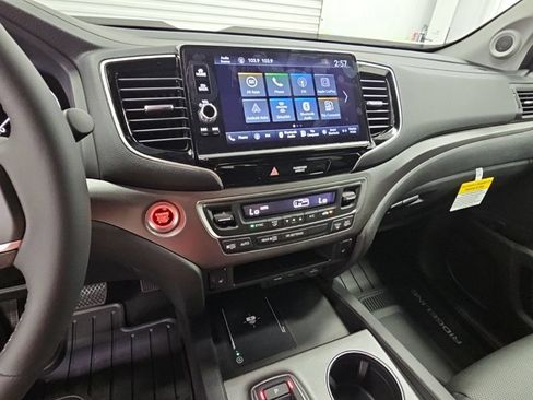 New 2026 Honda Ridgeline RTL image 12