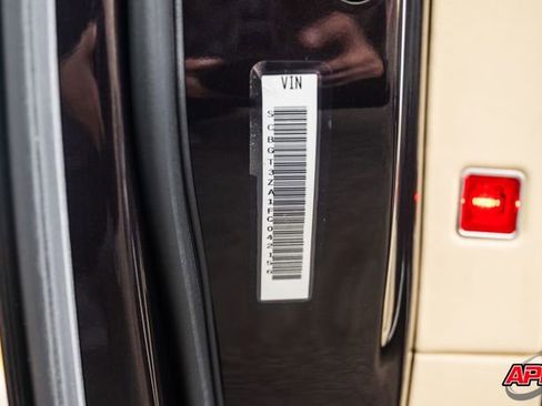 Used 2015 Bentley Continental GT image 76