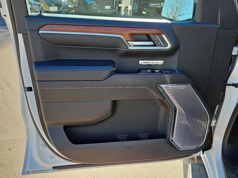 Used 2022 GMC Sierra 1500 Denali image 11