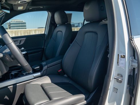 Certified 2023 Mercedes-Benz EQB 300 4MATIC image 24