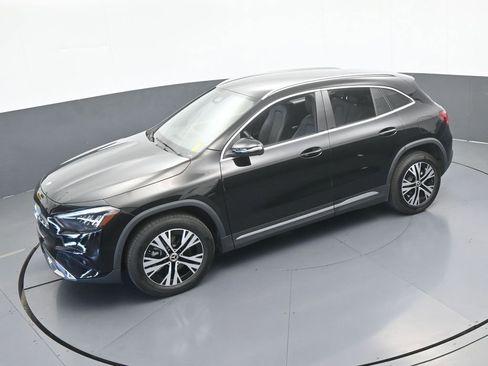 Used 2025 Mercedes-Benz GLA 250 image 45