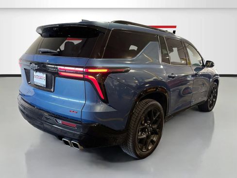 Used 2024 Chevrolet Traverse RS AWD/4WD image 7