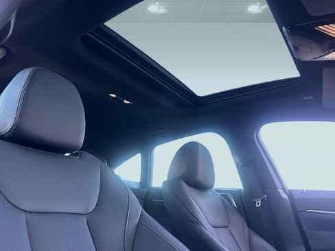 Certified 2023 BMW i4 eDrive35 w/ Parking Assistance Package image 15