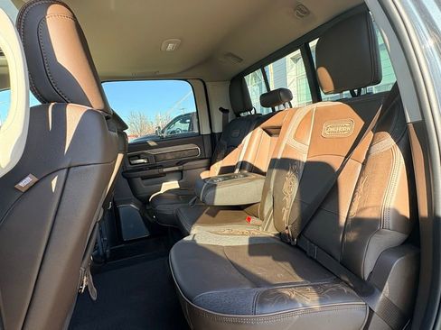 Used 2025 RAM 2500 Limited image 15