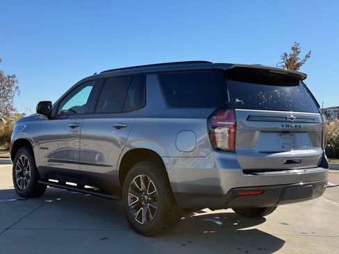 Used 2021 Chevrolet Tahoe Z71 w/ Z71 Signature Package image 6