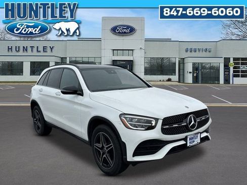 Used 2022 Mercedes-Benz GLC 300 4MATIC image 4