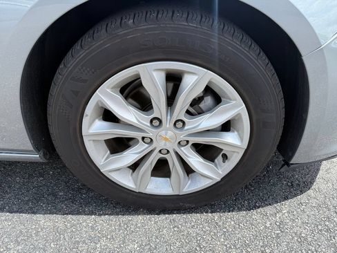Used 2024 Chevrolet Malibu LT FWD image 26