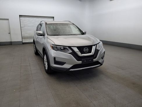 Used 2018 Nissan Rogue SV AWD/4WD image 14