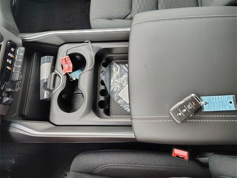 New 2026 RAM 1500 Big Horn w/ Night Edition image 24