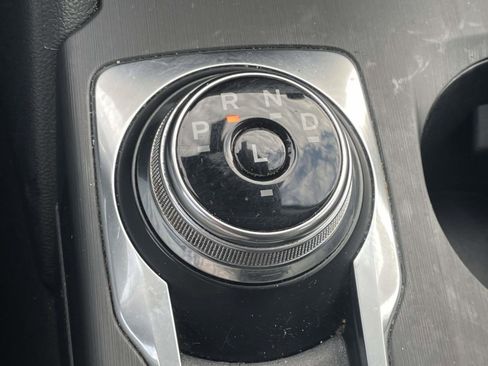 Used 2021 Ford Escape S image 21