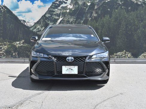 Used 2019 Toyota Avalon XSE FWD image 5