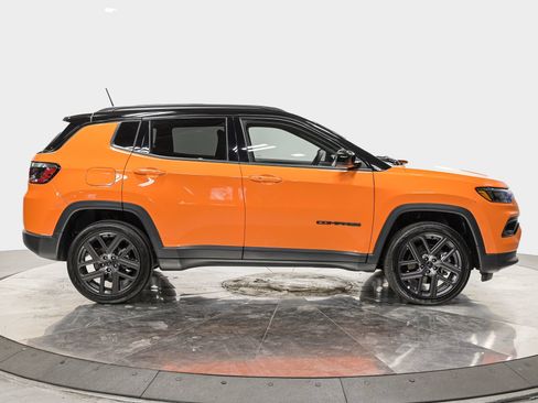 Used 2026 Jeep Compass Limited AWD/4WD image 8