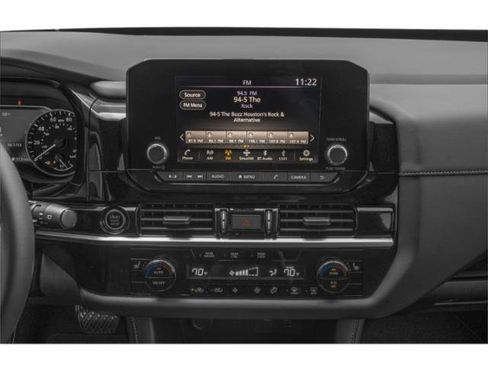 Used 2025 Nissan Pathfinder SV AWD/4WD image 13