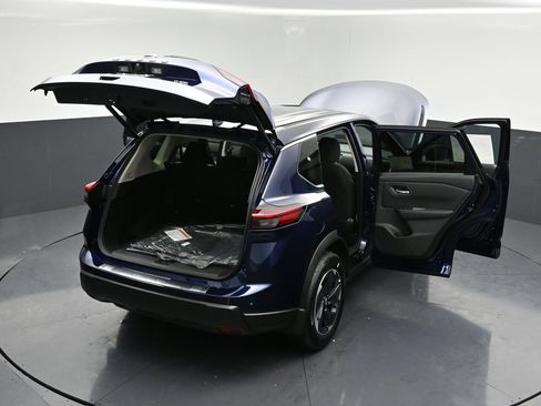 New 2026 Nissan Rogue SV w/ Cold Weather Package image 35