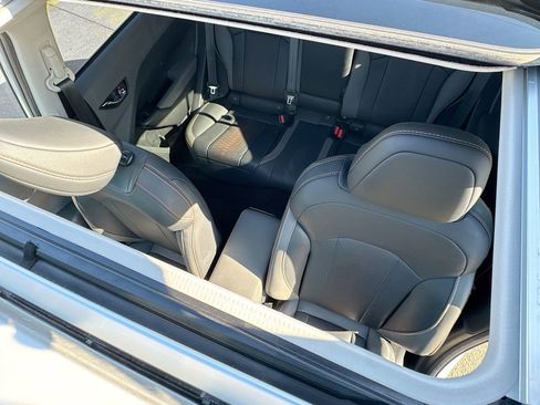 Certified 2025 Subaru Crosstrek 2.5i Limited w/ Crosstrek Mirror Package image 30