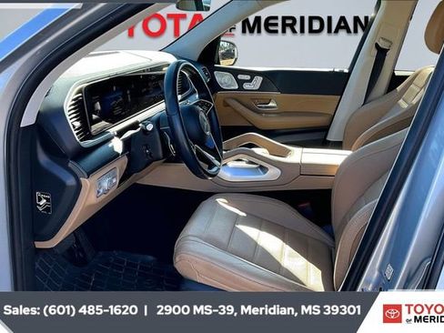 Used 2025 Mercedes-Benz GLE 350 4MATIC image 11