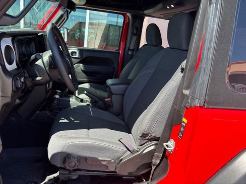 Used 2024 Jeep Wrangler Sport AWD/4WD image 12