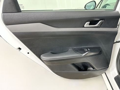 Used 2025 Kia K5 LXS image 25