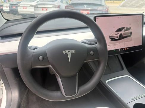 Used 2023 Tesla Model 3 Standard Range RWD image 14