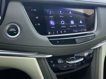 Certified 2023 Cadillac XT5 Premium Luxury w/ Technology Package