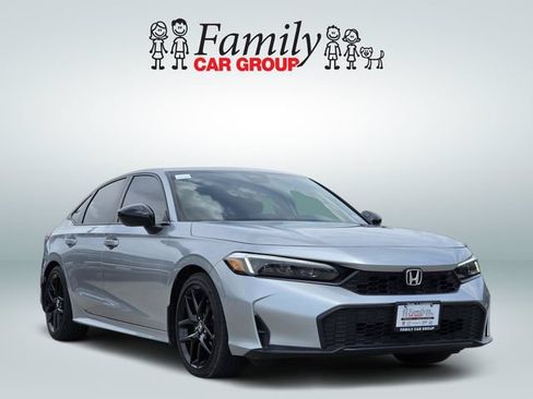 Used 2025 Honda Civic Sport image 2