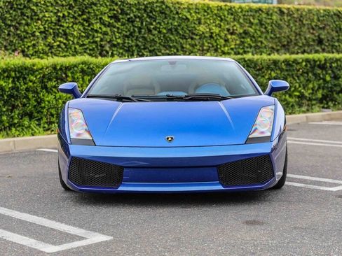 Used 2004 Lamborghini Gallardo AWD/4WD image 2