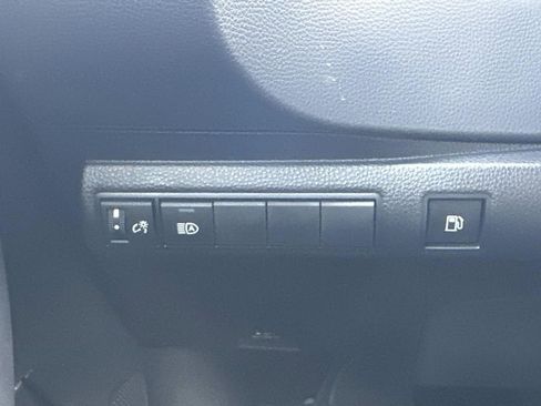 New 2026 Toyota Corolla LE image 25