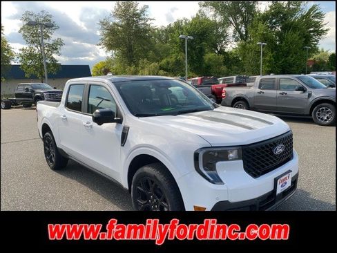 New 2026 Ford Maverick Lariat w/ Black Appearance Package AWD/4WD image 1