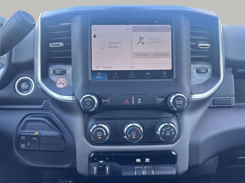 Used 2024 RAM 2500 Big Horn image 21