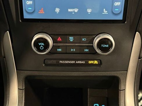 Certified 2023 Ford Edge SEL image 29